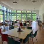 OGS Geistschule Hamm Mensa mit großer Fensterfront 009